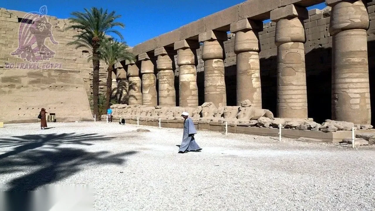 Dendera Temple Day Trip from Luxor — view 3