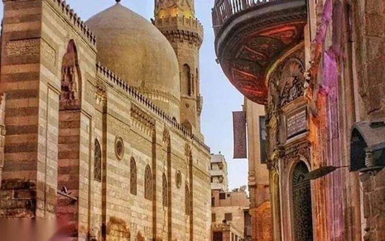 جولة القاهرة القديمة وسوق خان الخليلي — view 4