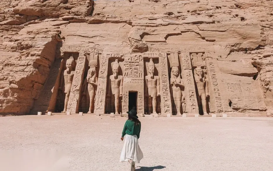 رحلة يومية خاصة إلى أبو سمبل — view 5
